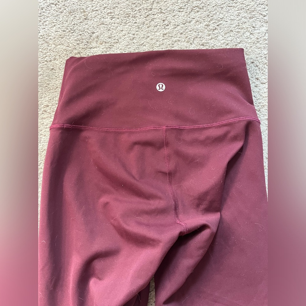 Lulu lemon burgundy wunder train leggings size 4